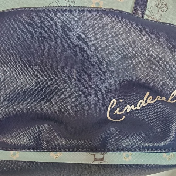 Dani‎ by Danielle Nicole Disney Princess Cinderella Teal Dark Blue Mini Backpack - Picture 2 of 11